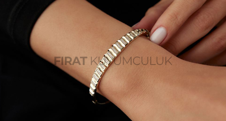 Altın Set Seçiminde Zarafet ve Güvenin Adresi: Fırat Kuyumculuk