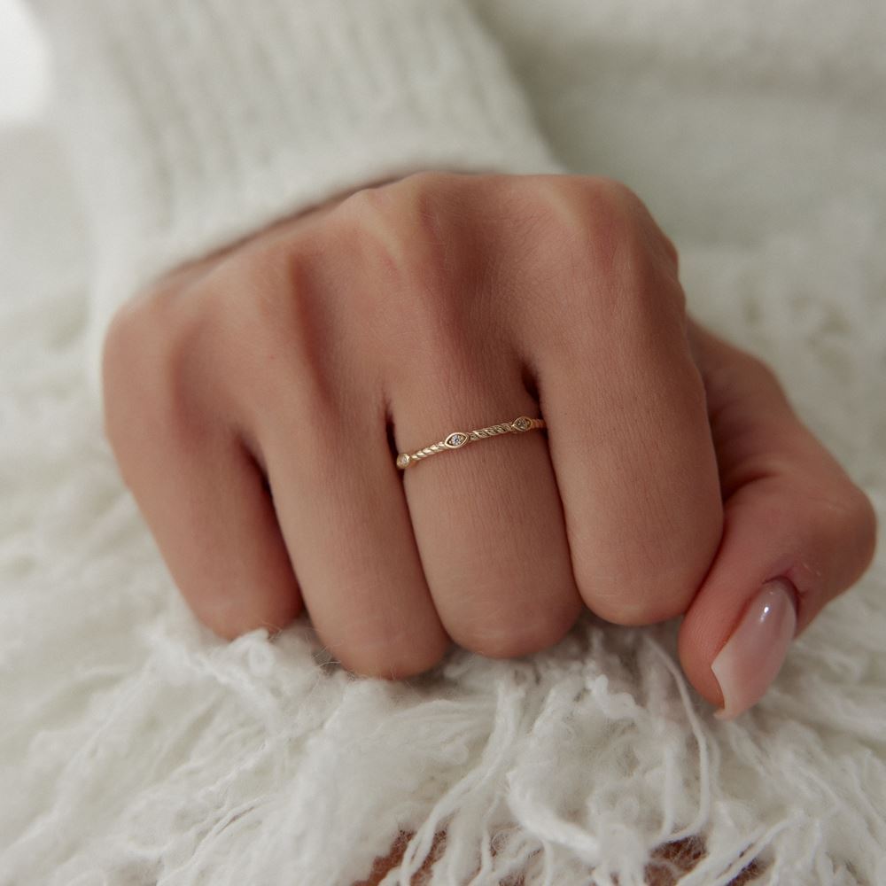 Damla Taşlı Burgu Tasarım Yüzük