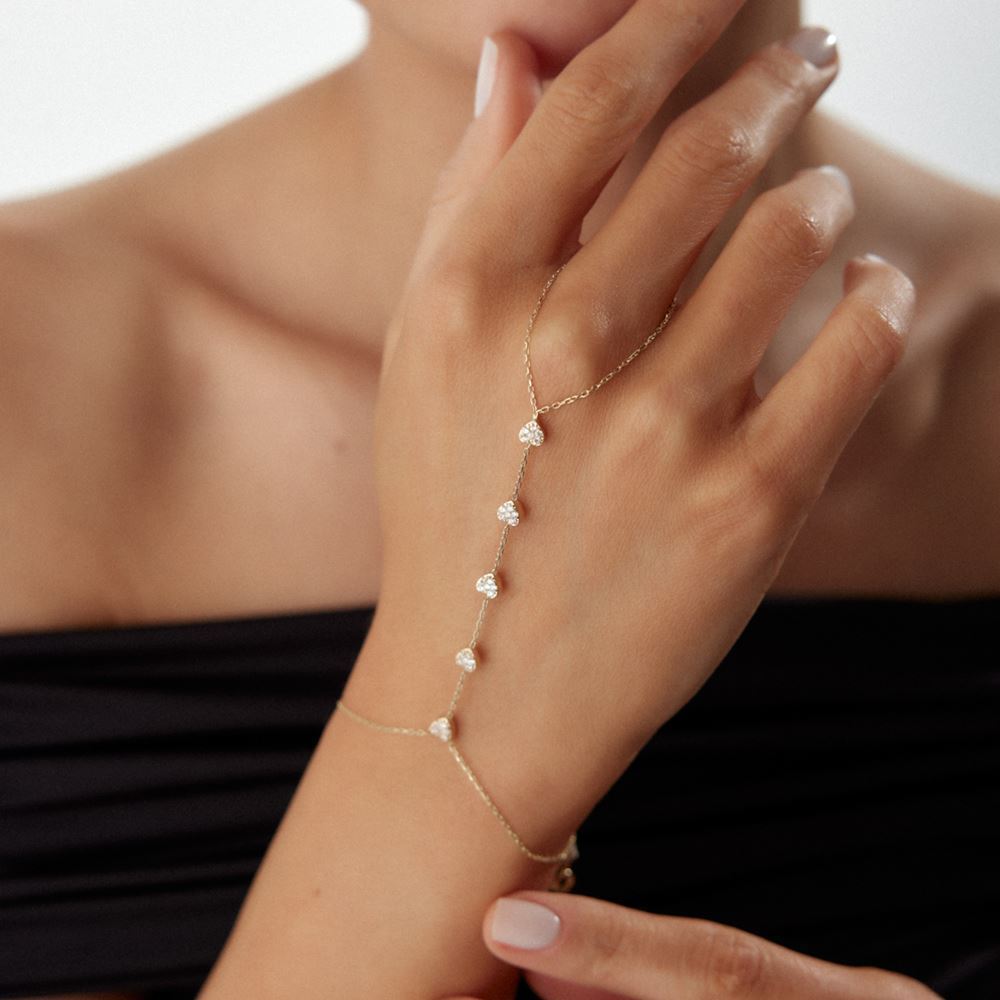 Kalp Taşlı Şahmeran