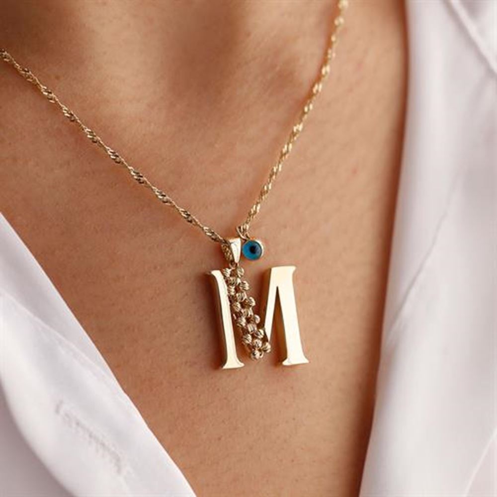 M Harf Altın Kolye