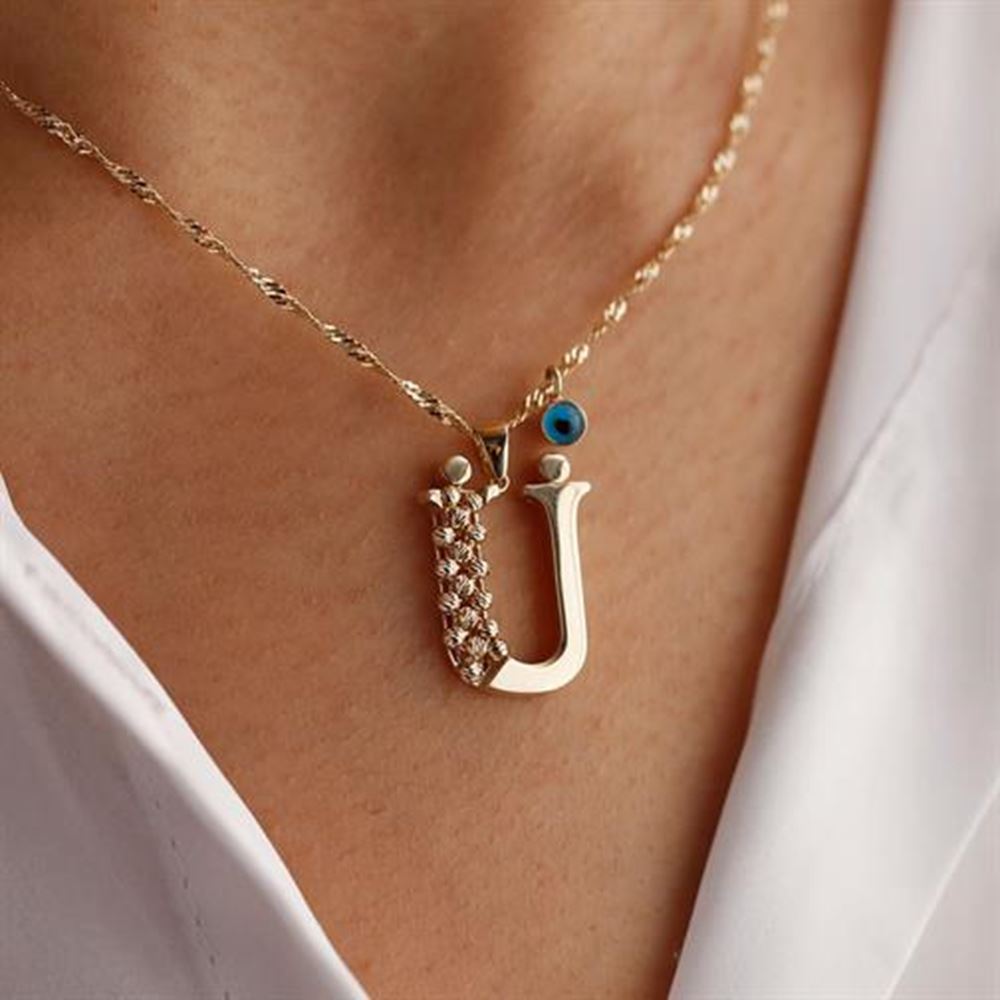 Ü Harf Altın Kolye