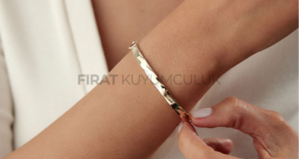 Altın Ayar Farkı Nasıl Anlaşılır? – Fırat Kuyumculuk Rehberi